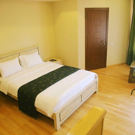 Boutique Hotel Art Villa Panorama Tbilisi Bagian luar foto