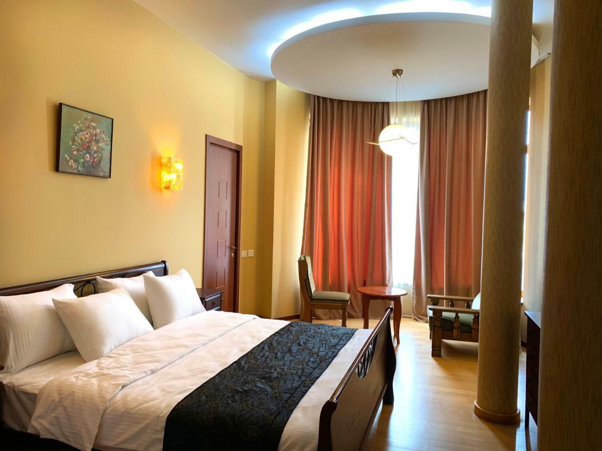 Boutique Hotel Art Villa Panorama Tbilisi Bagian luar foto