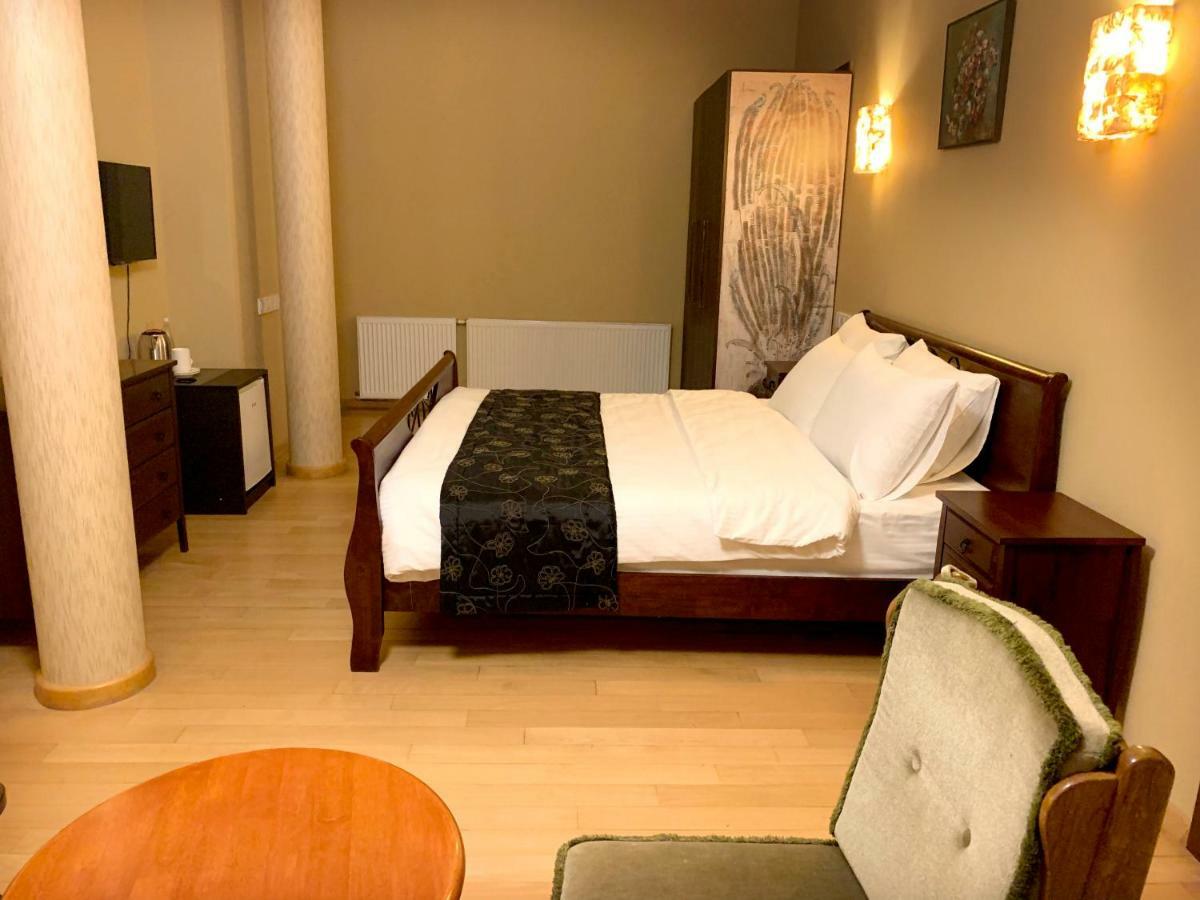 Boutique Hotel Art Villa Panorama Tbilisi Bagian luar foto